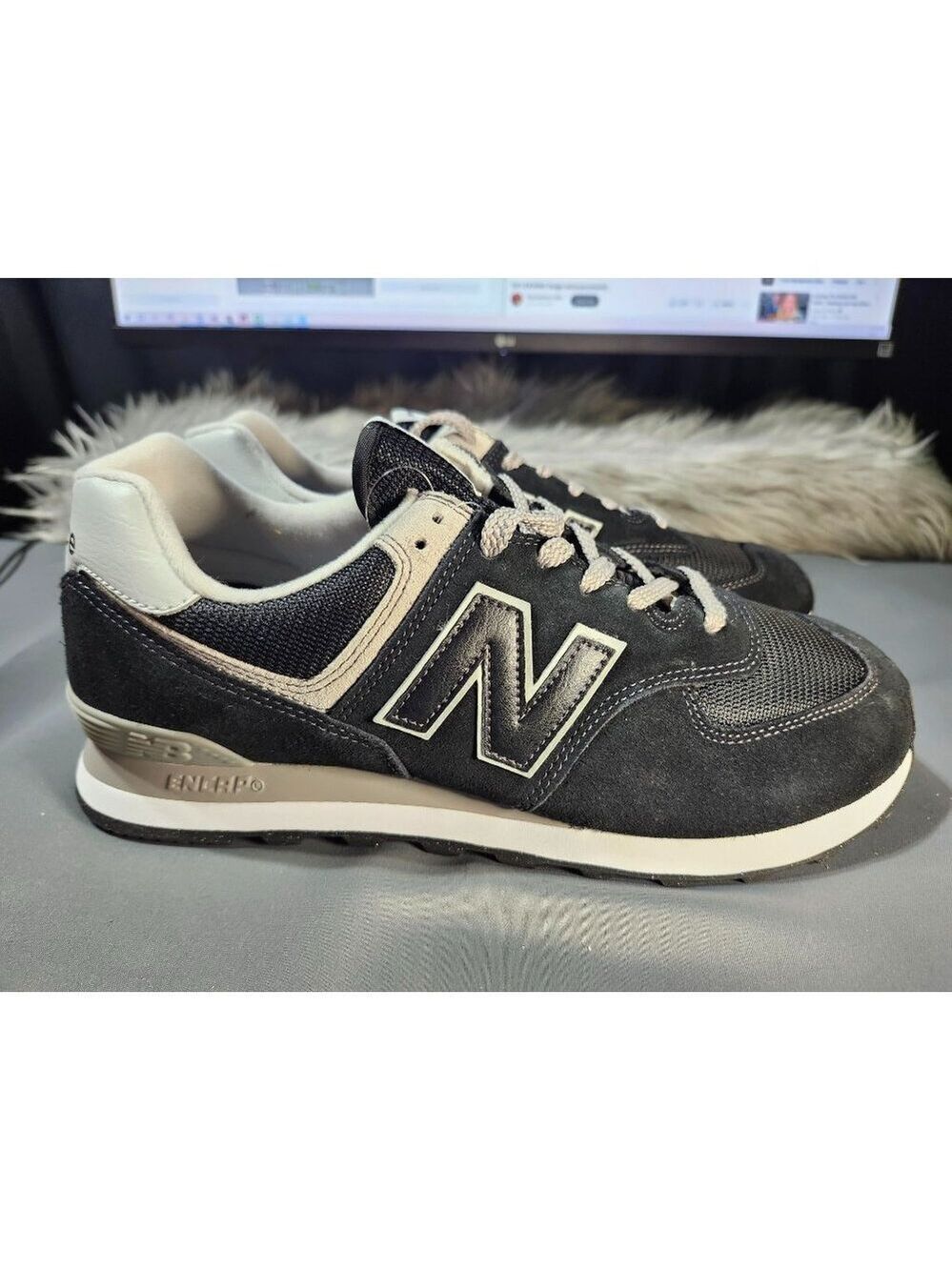 12W Wide New Balance New